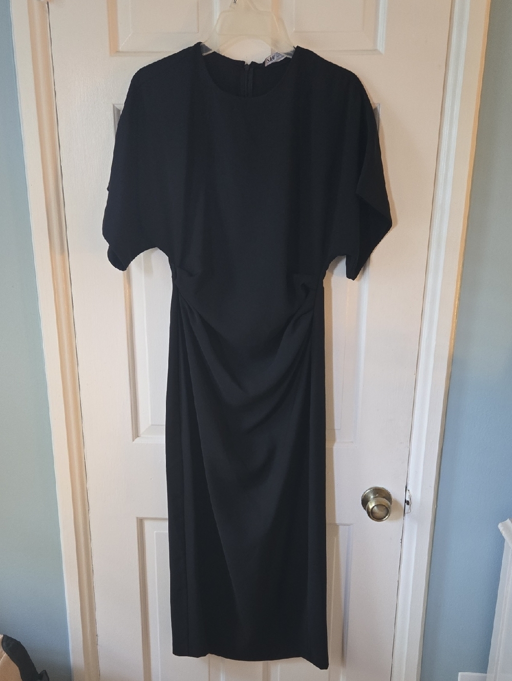 NWT Zara Elegant Black Women's Midi Dress